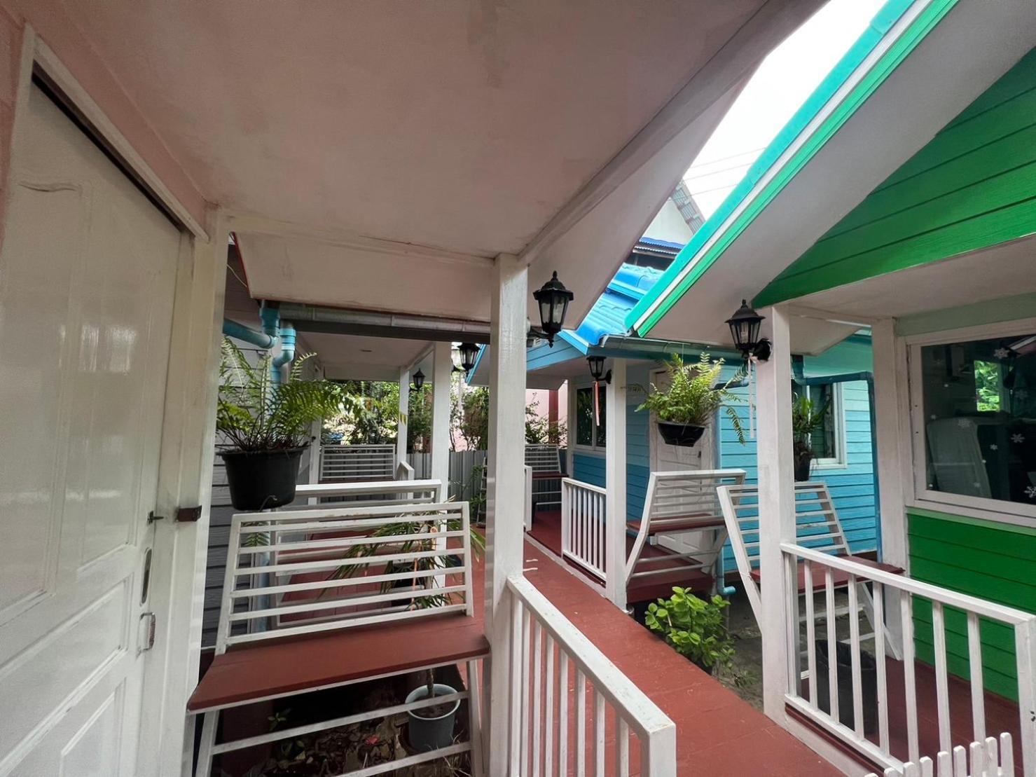 Se'sun Amphawa Hotel Exterior foto