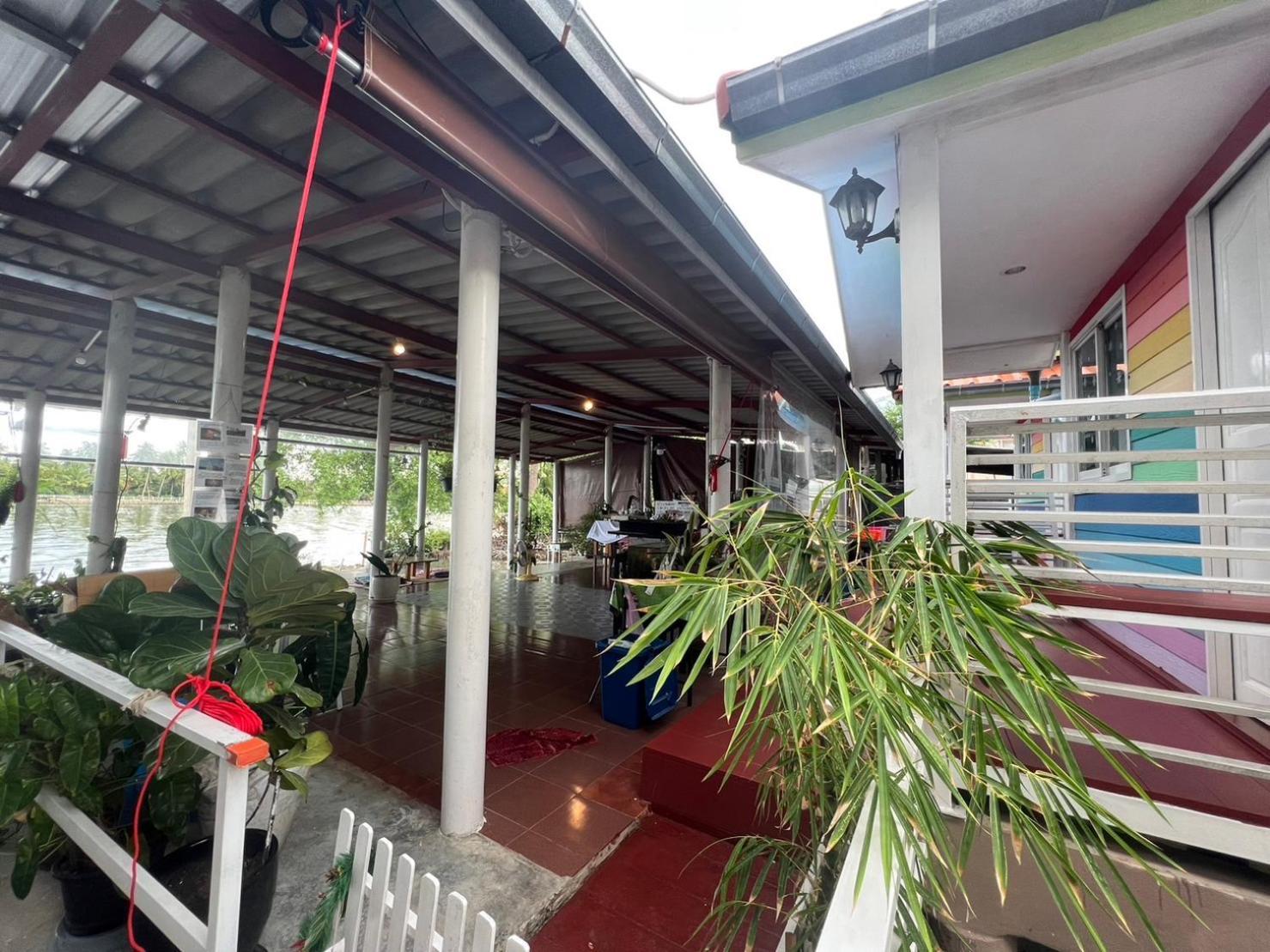 Se'sun Amphawa Hotel Exterior foto