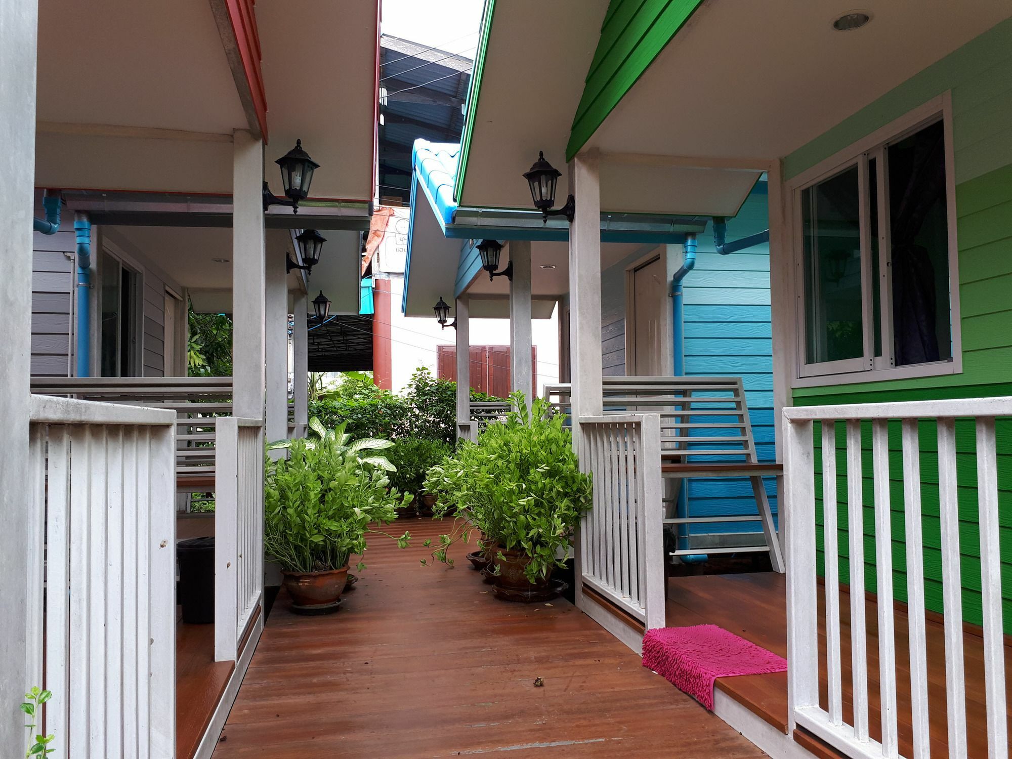 Se'sun Amphawa Hotel Exterior foto